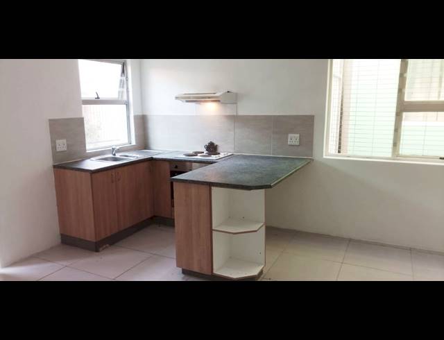 1 bed property to rent in WOODSTOCK